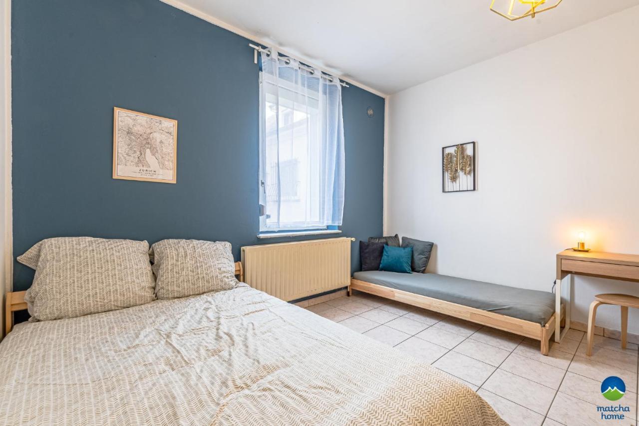 3 Appts - 3 A 7 Lits - Parfait 6 A 10 Pers - Max 26 Pers - 1 Immeuble - Convivialite, Rentabilite ------ English - 3 Apts - 3 To 7 Beds - Ideal For 6 To 10 Guests - Up To 26 - Same Building - Friendly, Flexible Hettange-Grande Экстерьер фото